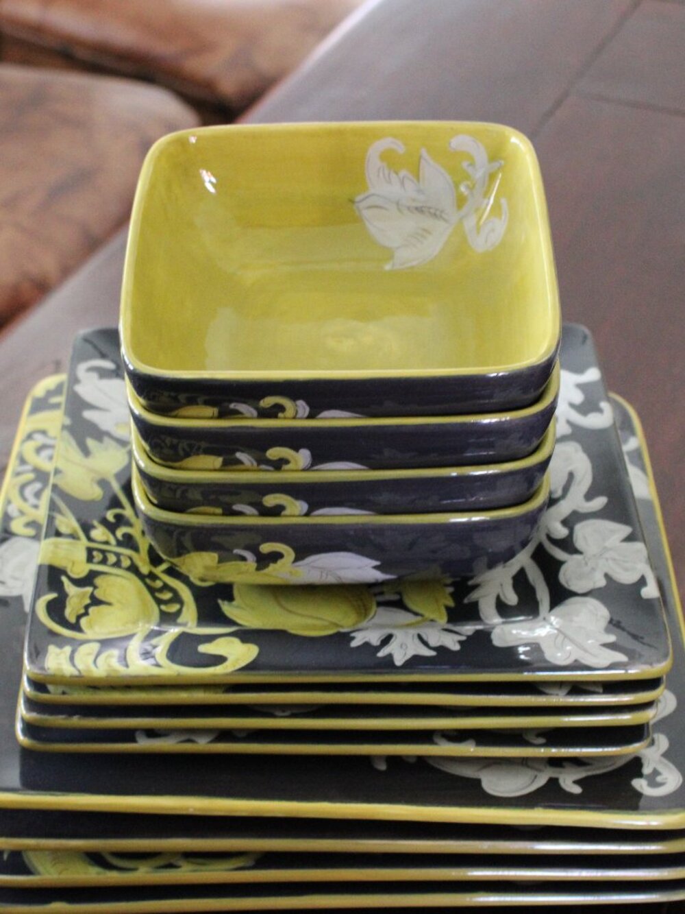 Laurie Gates 12-Piece Square Dinnerware Set Green Navy Floral Serves 4